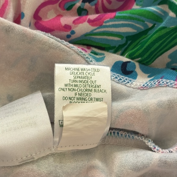Lilly Pulitzer Parigi Romper Paradise Petals Size Large ECU - Picture 7 of 9
